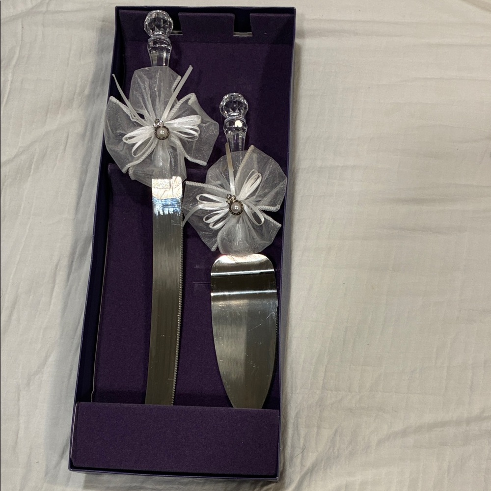 Elegant Silver Cake Knife and Server Set preowned, used once
